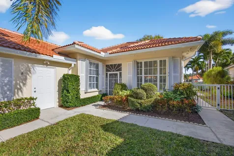 520 E Tall Oaks Drive Palm Beach Gardens FL 33410