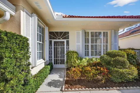 520 E Tall Oaks Drive Palm Beach Gardens FL 33410