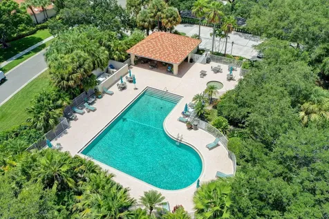520 E Tall Oaks Drive Palm Beach Gardens FL 33410