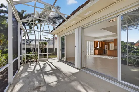 520 E Tall Oaks Drive Palm Beach Gardens FL 33410
