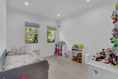 5885 Nw 40th Terrace Boca Raton FL 33496