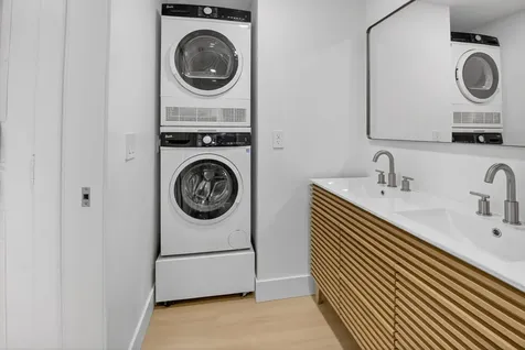 17 Capri A Delray Beach FL 33484