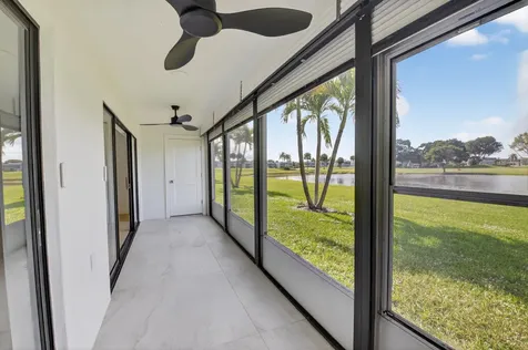 17 Capri A Delray Beach FL 33484