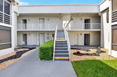 17 Capri A Delray Beach FL 33484