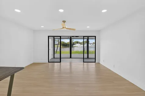 17 Capri A Delray Beach FL 33484