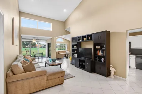 6143 Greenspointe Drive Boynton Beach FL 33437