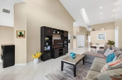 6143 Greenspointe Drive Boynton Beach FL 33437