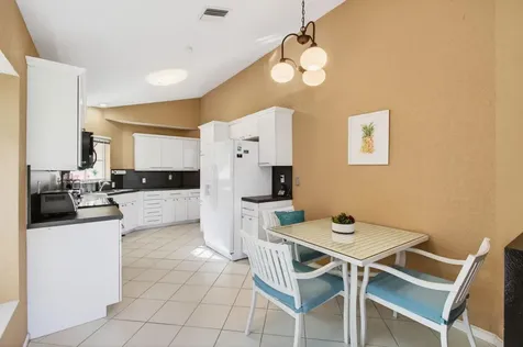 6143 Greenspointe Drive Boynton Beach FL 33437