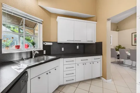 6143 Greenspointe Drive Boynton Beach FL 33437