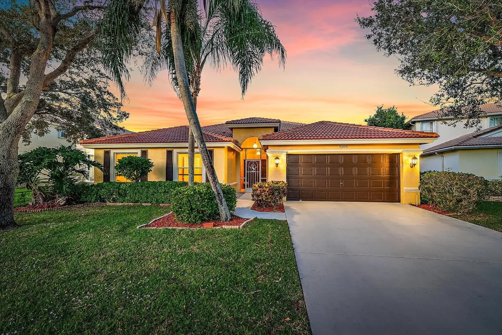 6206 Indian Forest Circle Lake Worth FL 33463