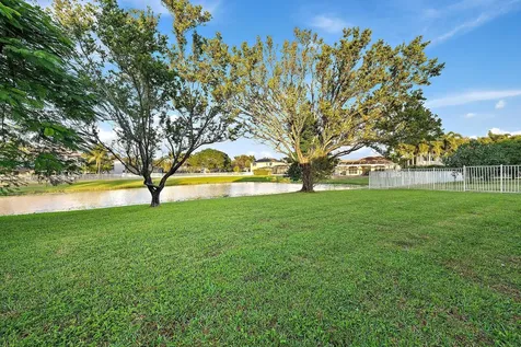 6206 Indian Forest Circle Lake Worth FL 33463