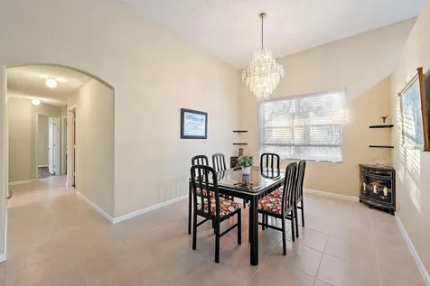 6206 Indian Forest Circle Lake Worth FL 33463