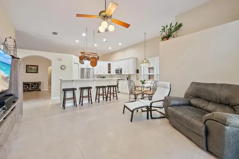 6206 Indian Forest Circle Lake Worth FL 33463