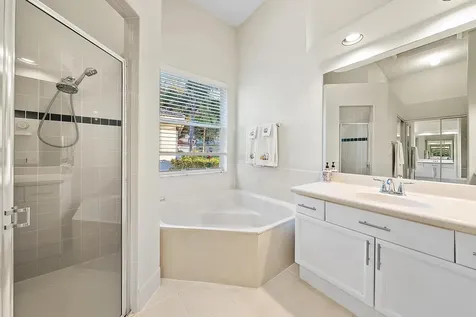 6206 Indian Forest Circle Lake Worth FL 33463