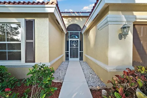 6206 Indian Forest Circle Lake Worth FL 33463
