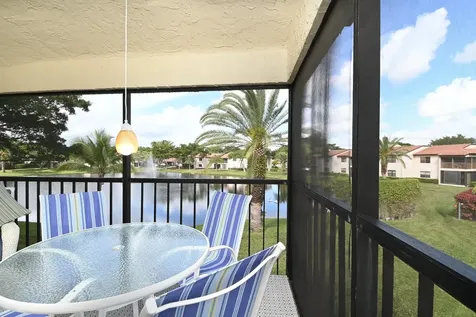 9259 Vista Del Lago Boca Raton FL 33428
