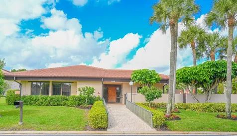 9259 Vista Del Lago Boca Raton FL 33428