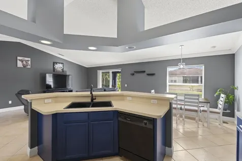 314 Sw De Gouvea Terrace Terrace Port Saint Lucie FL 34984