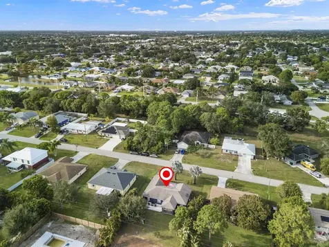 314 Sw De Gouvea Terrace Terrace Port Saint Lucie FL 34984