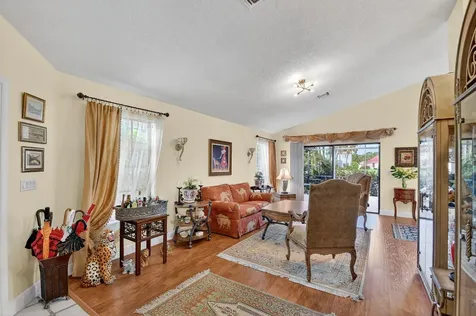 12374 Pleasant Green Way Boynton Beach FL 33437