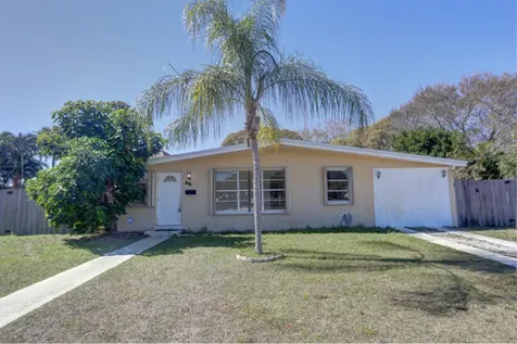 910 9th Street Lake Park FL 33403