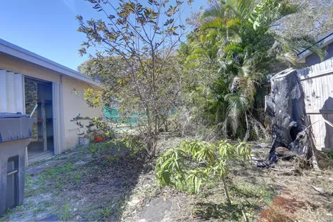 910 9th Street Lake Park FL 33403