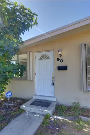 910 9th Street Lake Park FL 33403