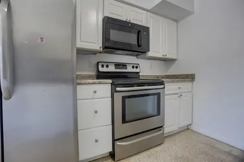 910 9th Street Lake Park FL 33403