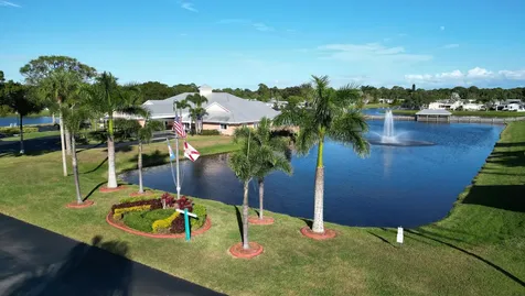 352 Seahorse Terrace Fort Pierce FL 34982