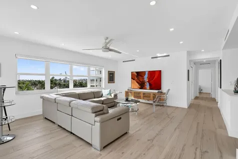 1000 Lowry Street Delray Beach FL 33483
