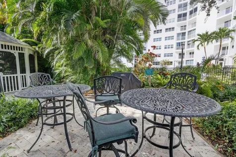 1000 Lowry Street Delray Beach FL 33483