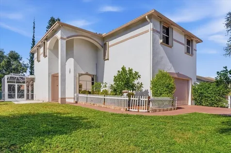 2151 Nw 121st Avenue Plantation FL 33323