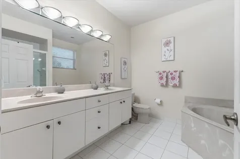 2151 Nw 121st Avenue Plantation FL 33323