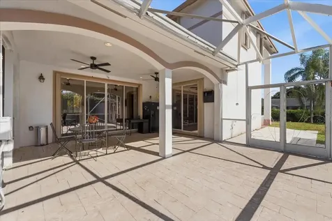 2151 Nw 121st Avenue Plantation FL 33323