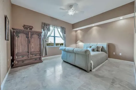 1640 Presidential Way West Palm Beach FL 33401