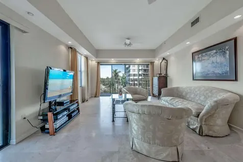 1640 Presidential Way West Palm Beach FL 33401