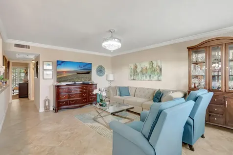 453 Richmond F Deerfield Beach FL 33442