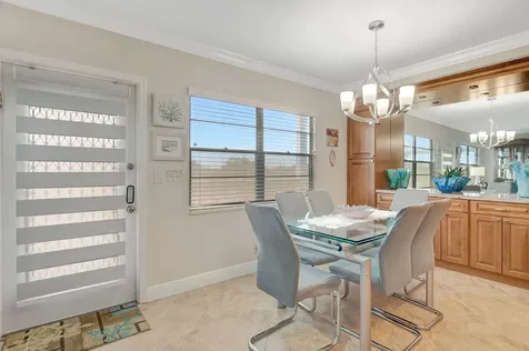 453 Richmond F Deerfield Beach FL 33442