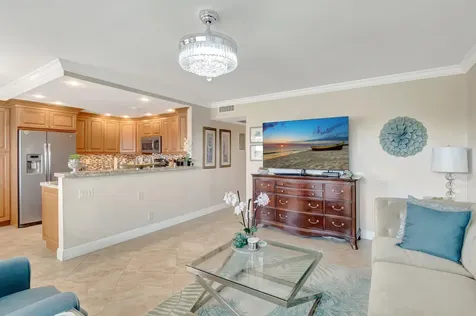 453 Richmond F Deerfield Beach FL 33442