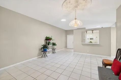 10845 Royal Caribbean Circle Boynton Beach FL 33437