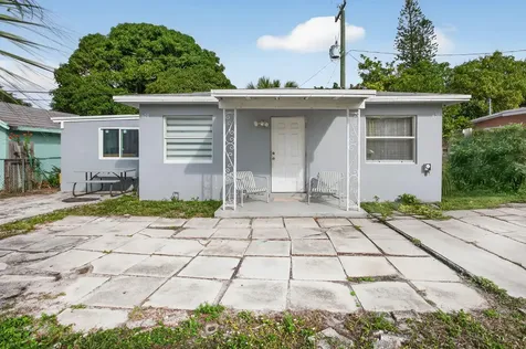 621 50th Street West Palm Beach FL 33407