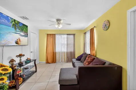 621 50th Street West Palm Beach FL 33407