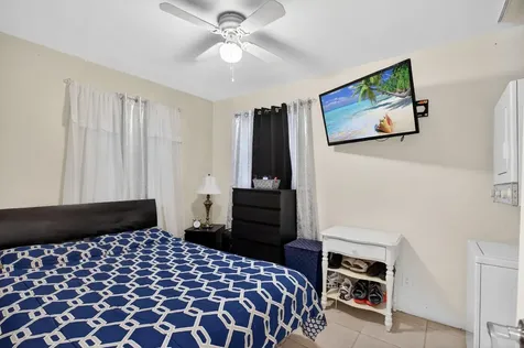 621 50th Street West Palm Beach FL 33407