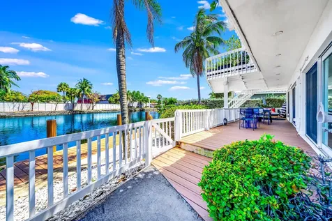 2200 NE 26th Street Wilton Manors FL 33305