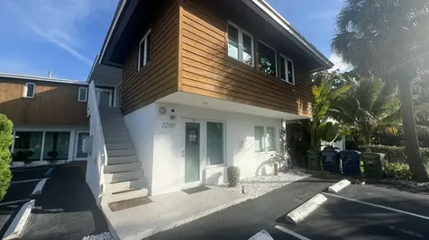 2200 NE 26th Street Wilton Manors FL 33305