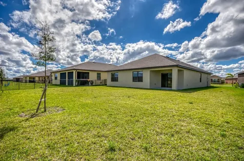 9767 SW Triton Way Port Saint Lucie FL 34987