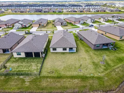 9767 SW Triton Way Port Saint Lucie FL 34987