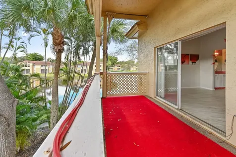4791 Via Palm Lakes West Palm Beach FL 33417