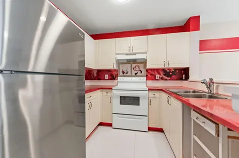 4791 Via Palm Lakes West Palm Beach FL 33417