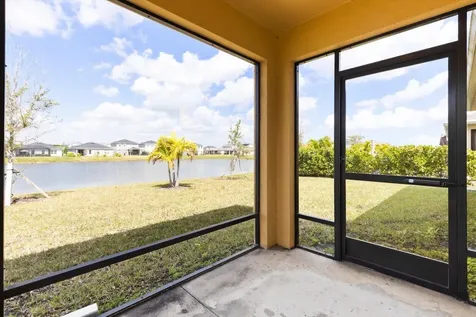 10688 Sw Prato Way Port Saint Lucie FL 34987